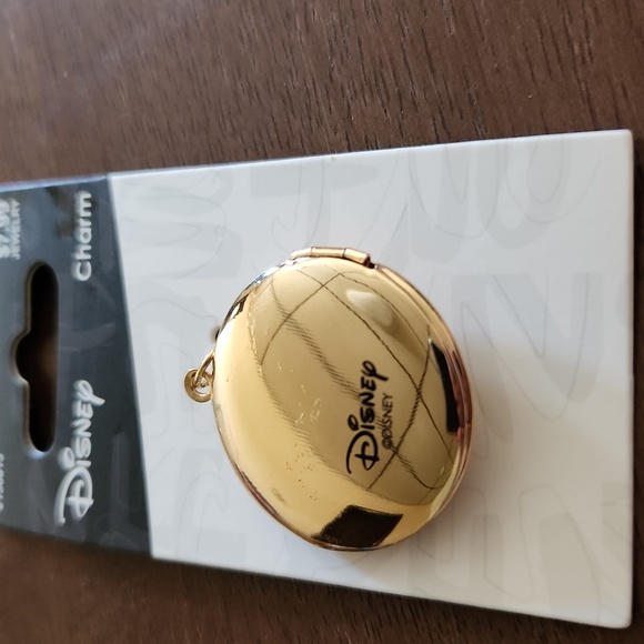 Charm - Picture 2 of 3